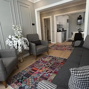 احجز هنا